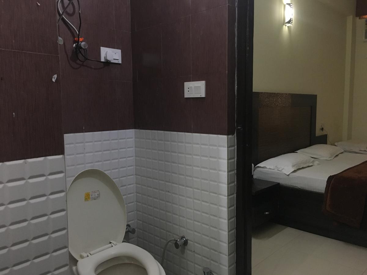 Hotel Jai Mata Di Džammú Exteriér fotografie
